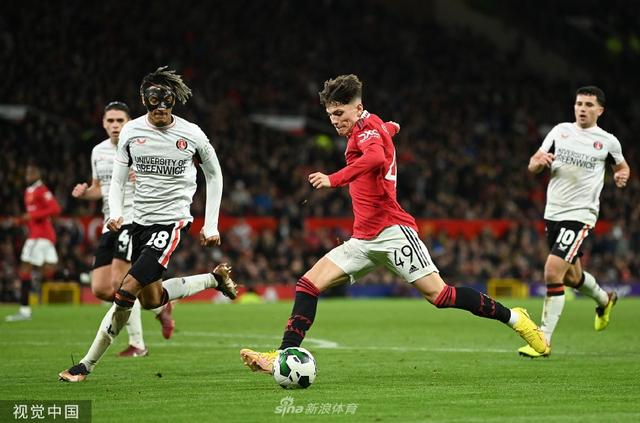 何与其他球 何与其他球